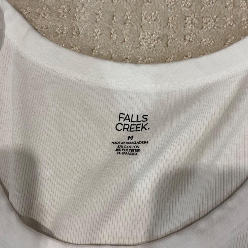 Shirts - Picture 3 of 4